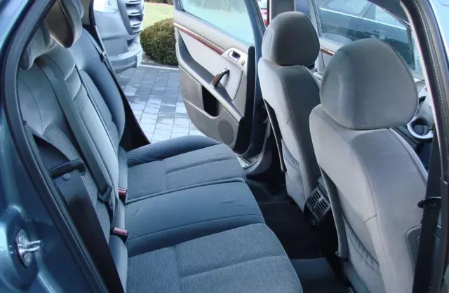 PEUGEOT 407 2.0 HDi (136 KM)