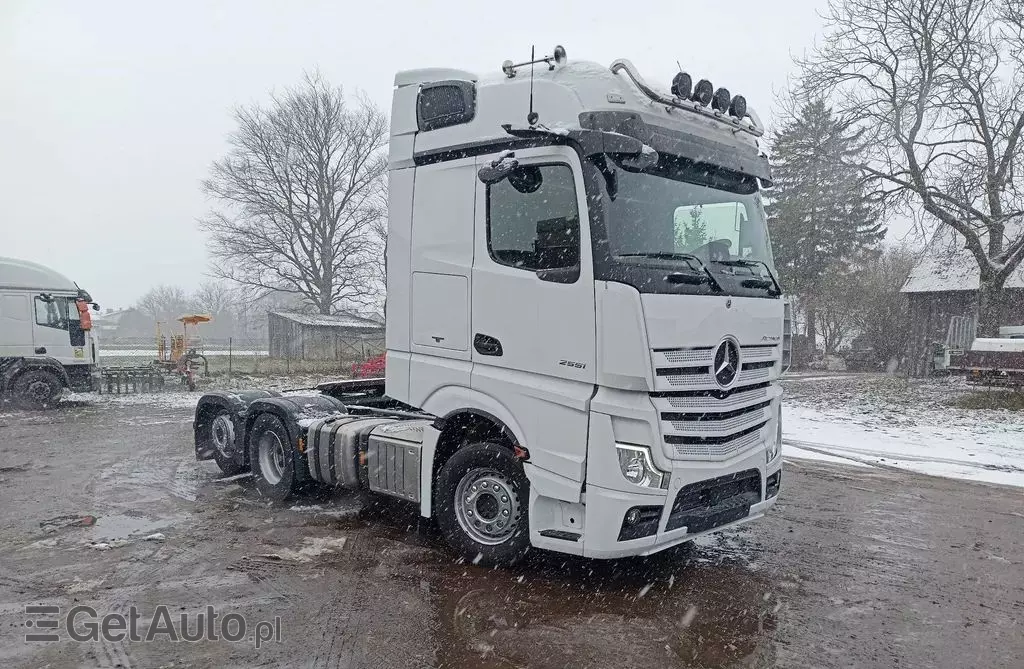 MERCEDES-BENZ Actros 
