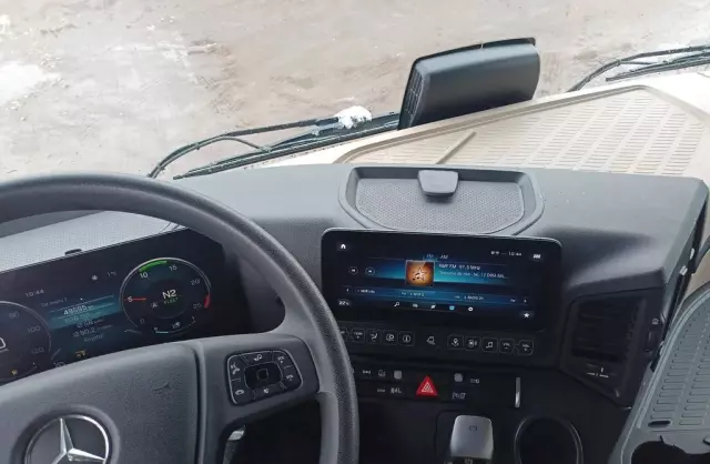 MERCEDES-BENZ Actros 