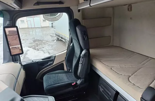 MERCEDES-BENZ Actros 