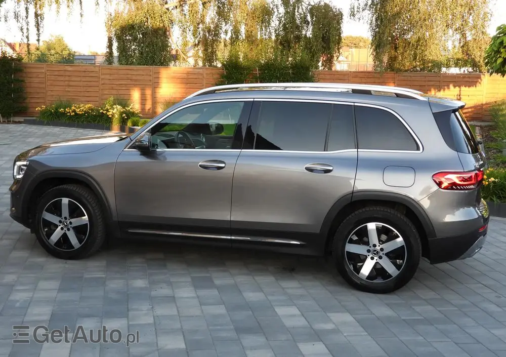 MERCEDES-BENZ GLB 200 d 8G-DCT EDITION 2022