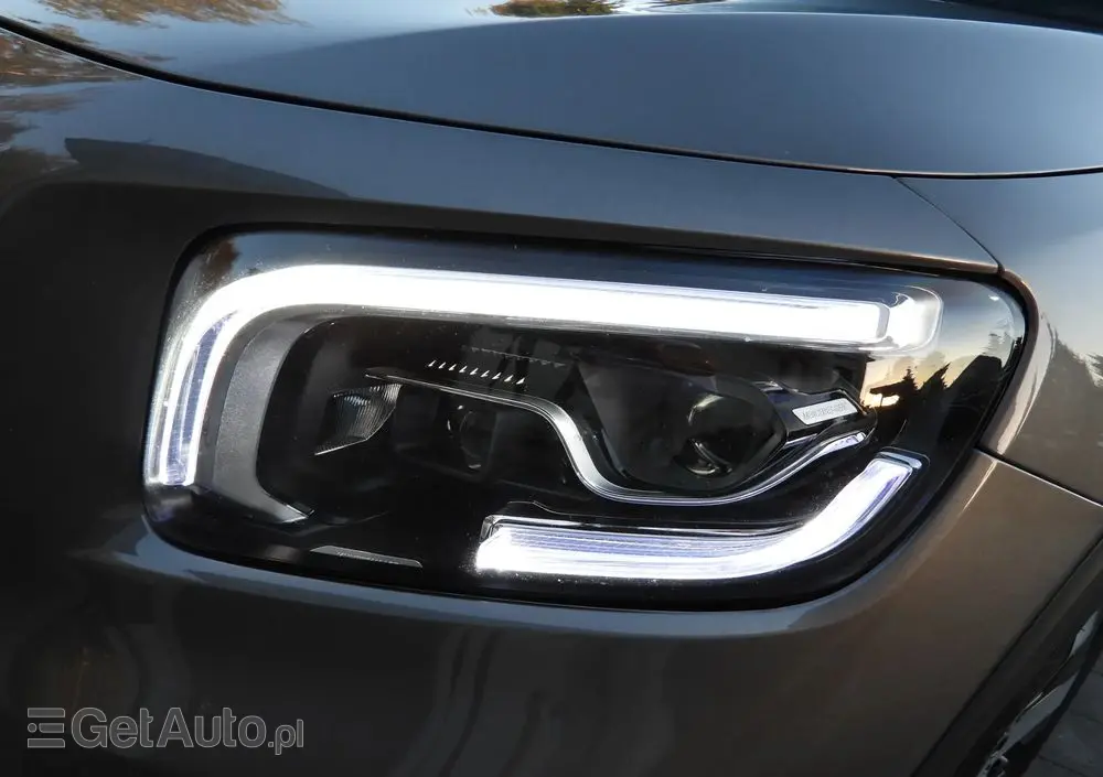 MERCEDES-BENZ GLB 200 d 8G-DCT EDITION 2022