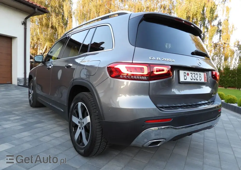 MERCEDES-BENZ GLB 200 d 8G-DCT EDITION 2022
