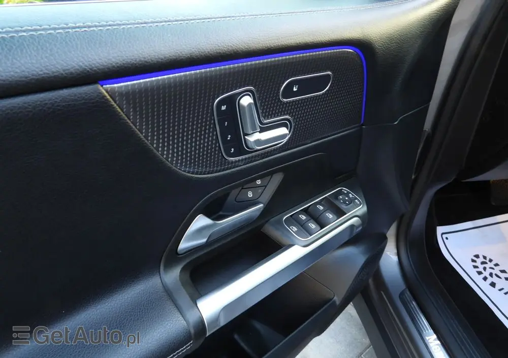 MERCEDES-BENZ GLB 200 d 8G-DCT EDITION 2022