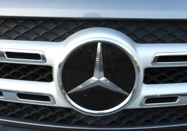 MERCEDES-BENZ GLB 200 d 8G-DCT EDITION 2022