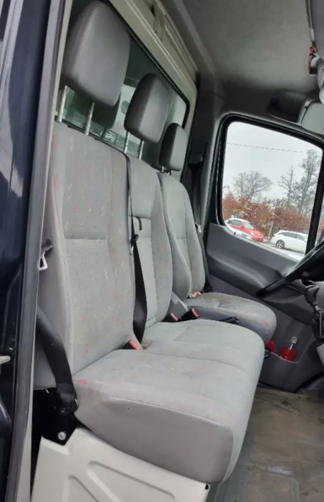 VOLKSWAGEN Crafter 