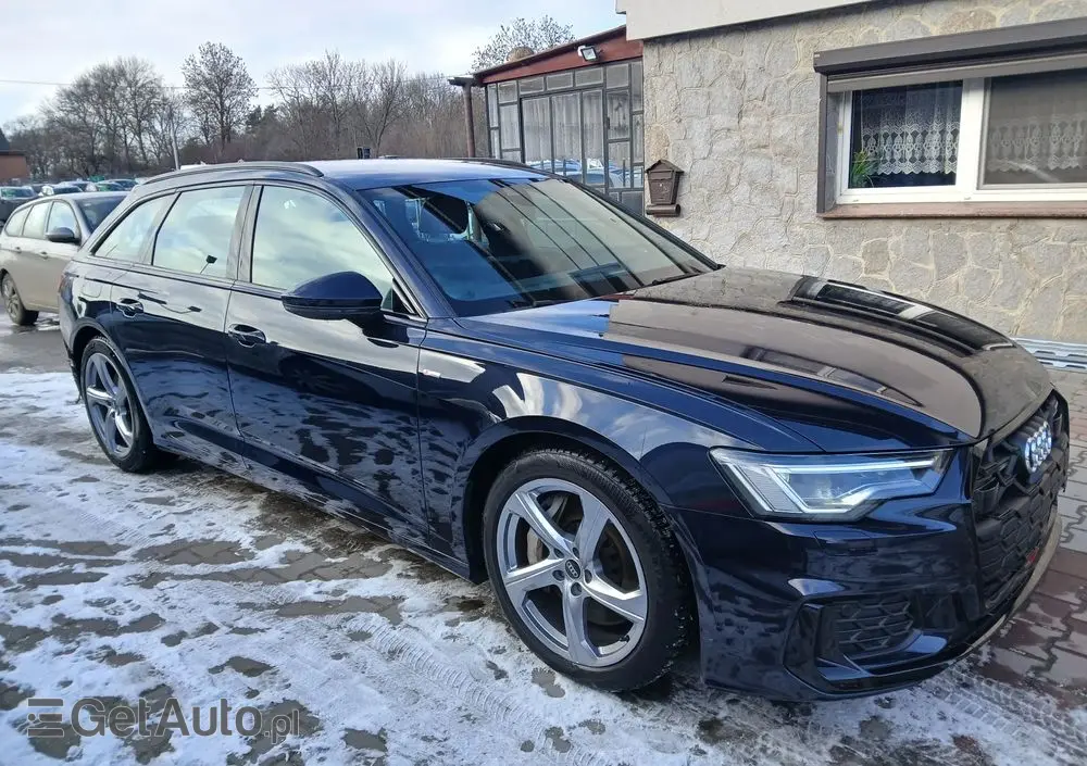 AUDI A6 Avant 50 TFSI e quattro S tronic S line