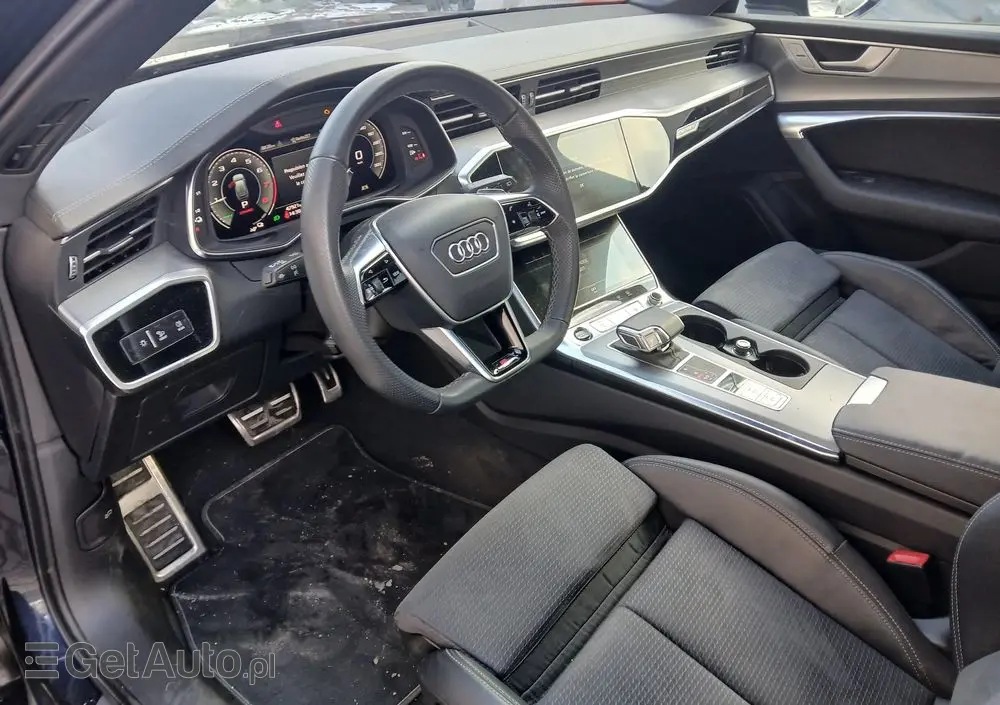 AUDI A6 Avant 50 TFSI e quattro S tronic S line