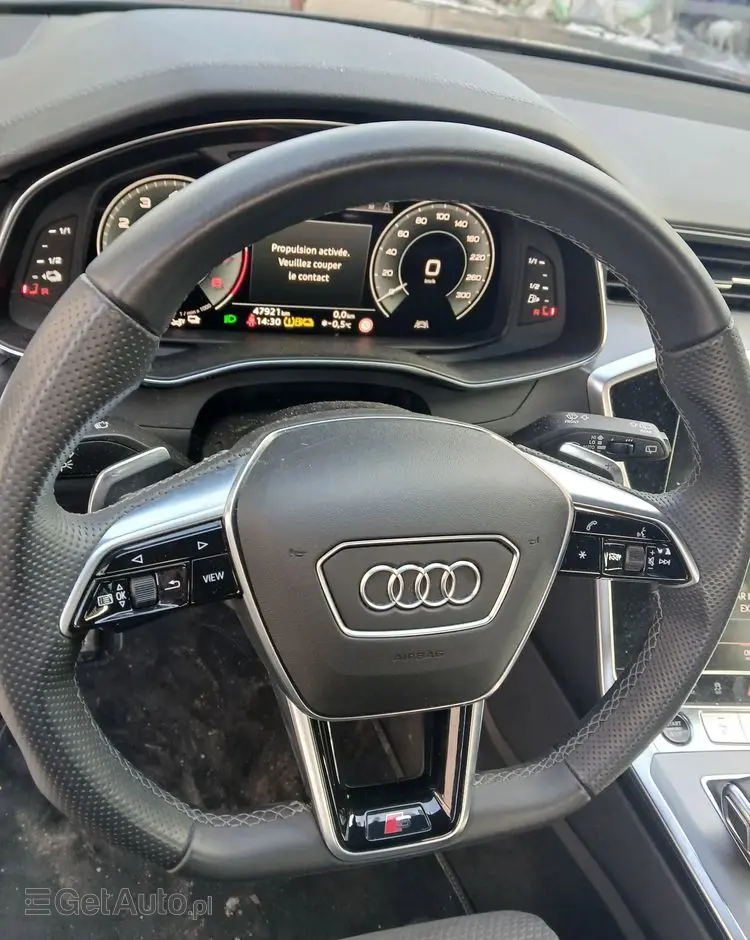 AUDI A6 Avant 50 TFSI e quattro S tronic S line