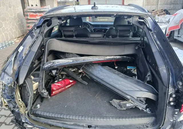 AUDI A6 Avant 50 TFSI e quattro S tronic S line