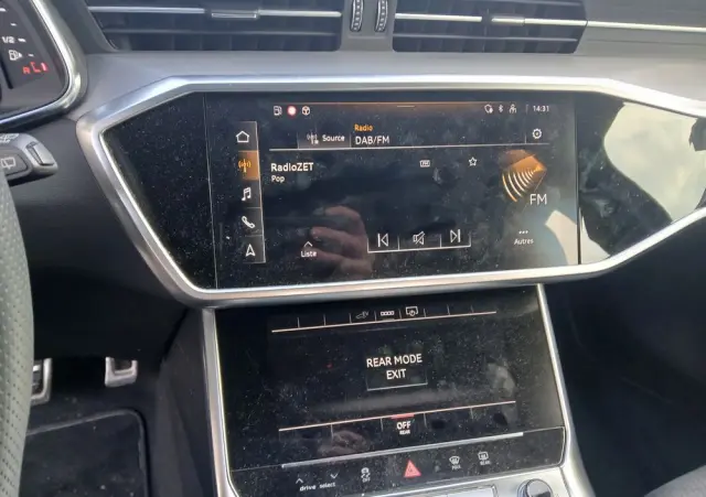 AUDI A6 Avant 50 TFSI e quattro S tronic S line