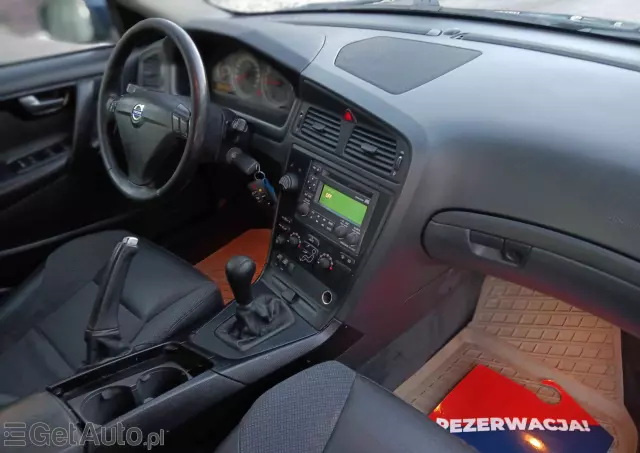 VOLVO S60 2.4 Edition