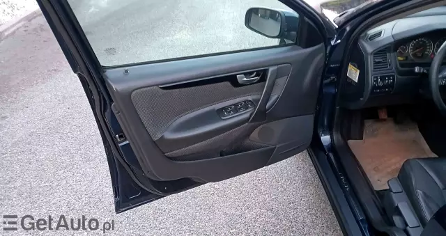 VOLVO S60 2.4 Edition