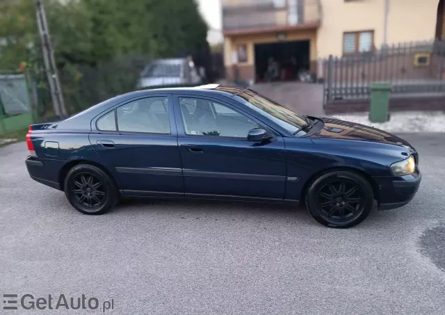 VOLVO S60 2.4 Edition