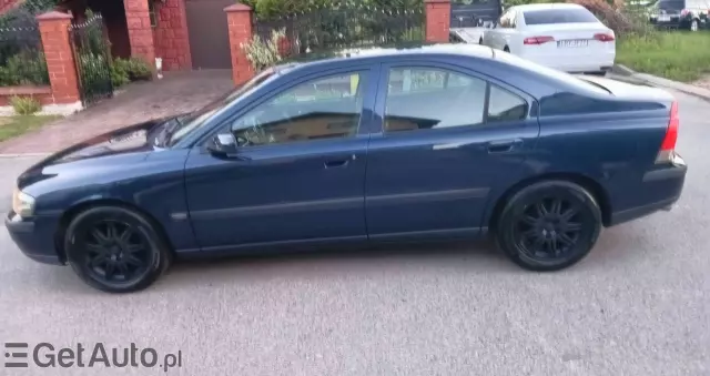 VOLVO S60 2.4 Edition