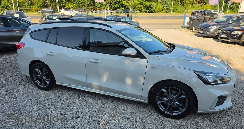 FORD Focus 1.5 EcoBoost ST-Line