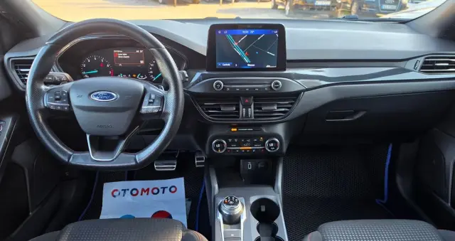 FORD Focus 1.5 EcoBoost ST-Line