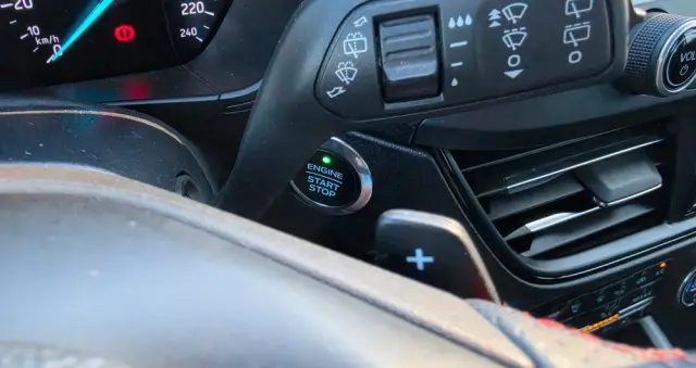 FORD Focus 1.5 EcoBoost ST-Line