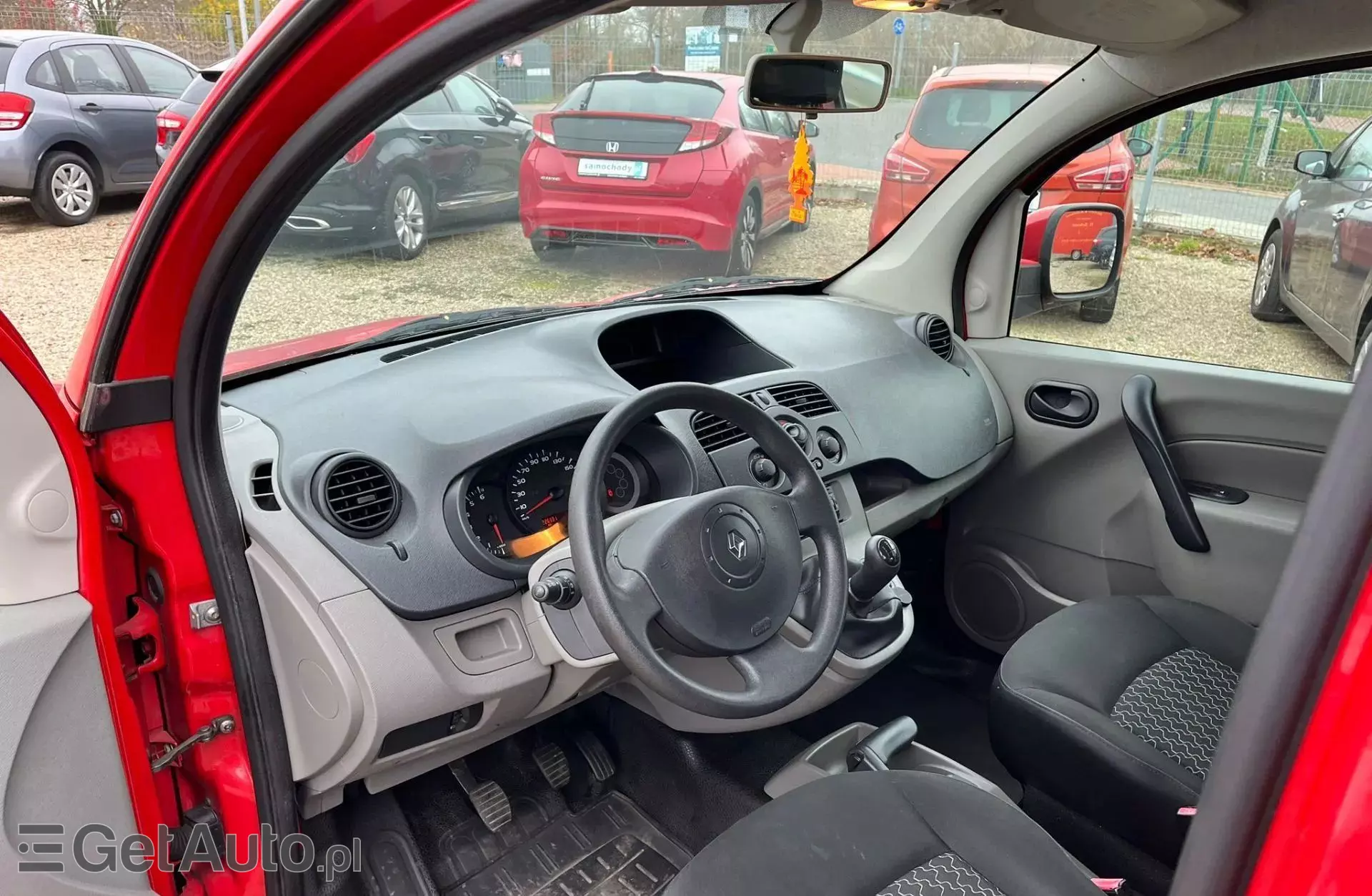 RENAULT Kangoo 