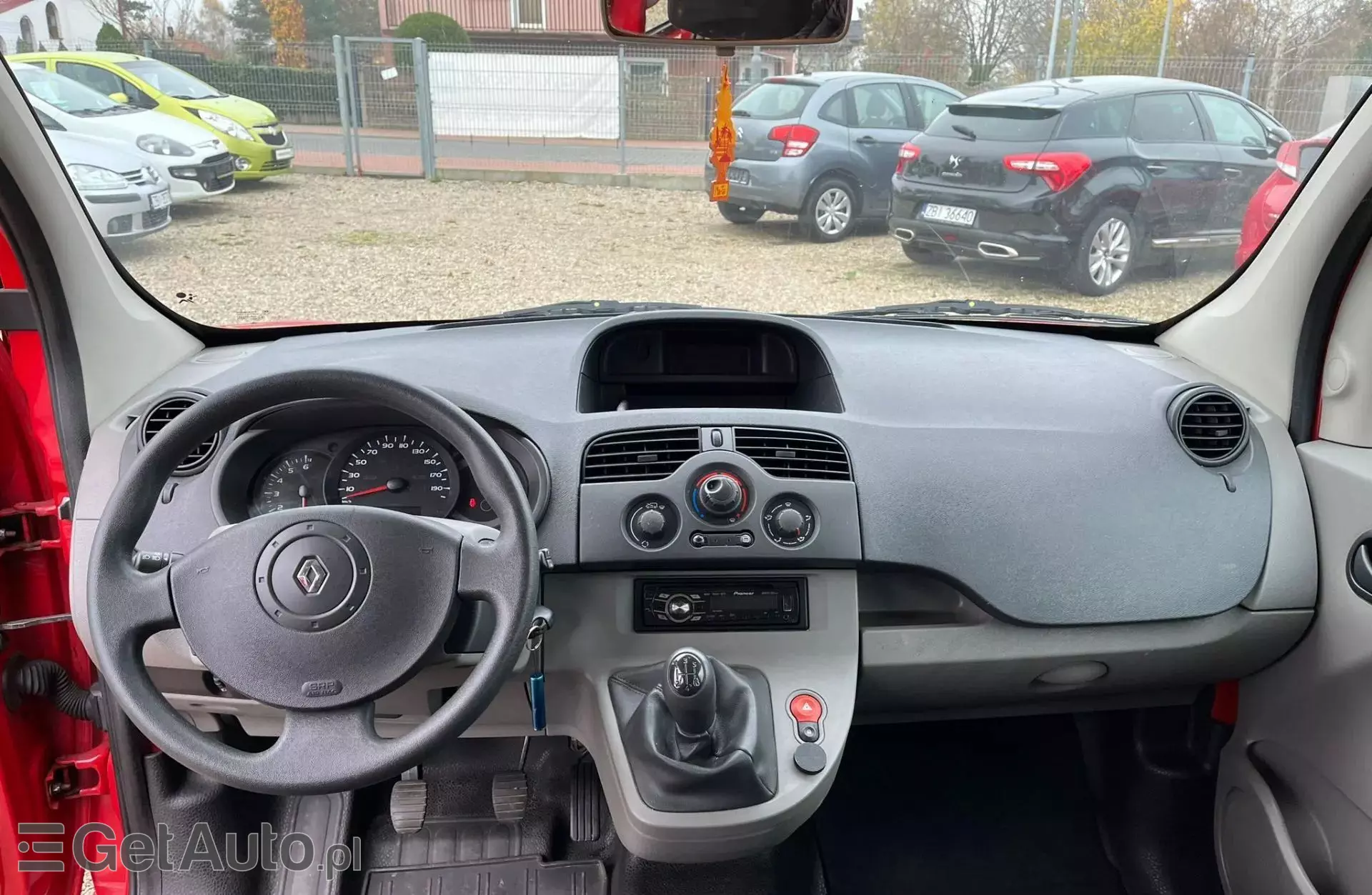 RENAULT Kangoo 