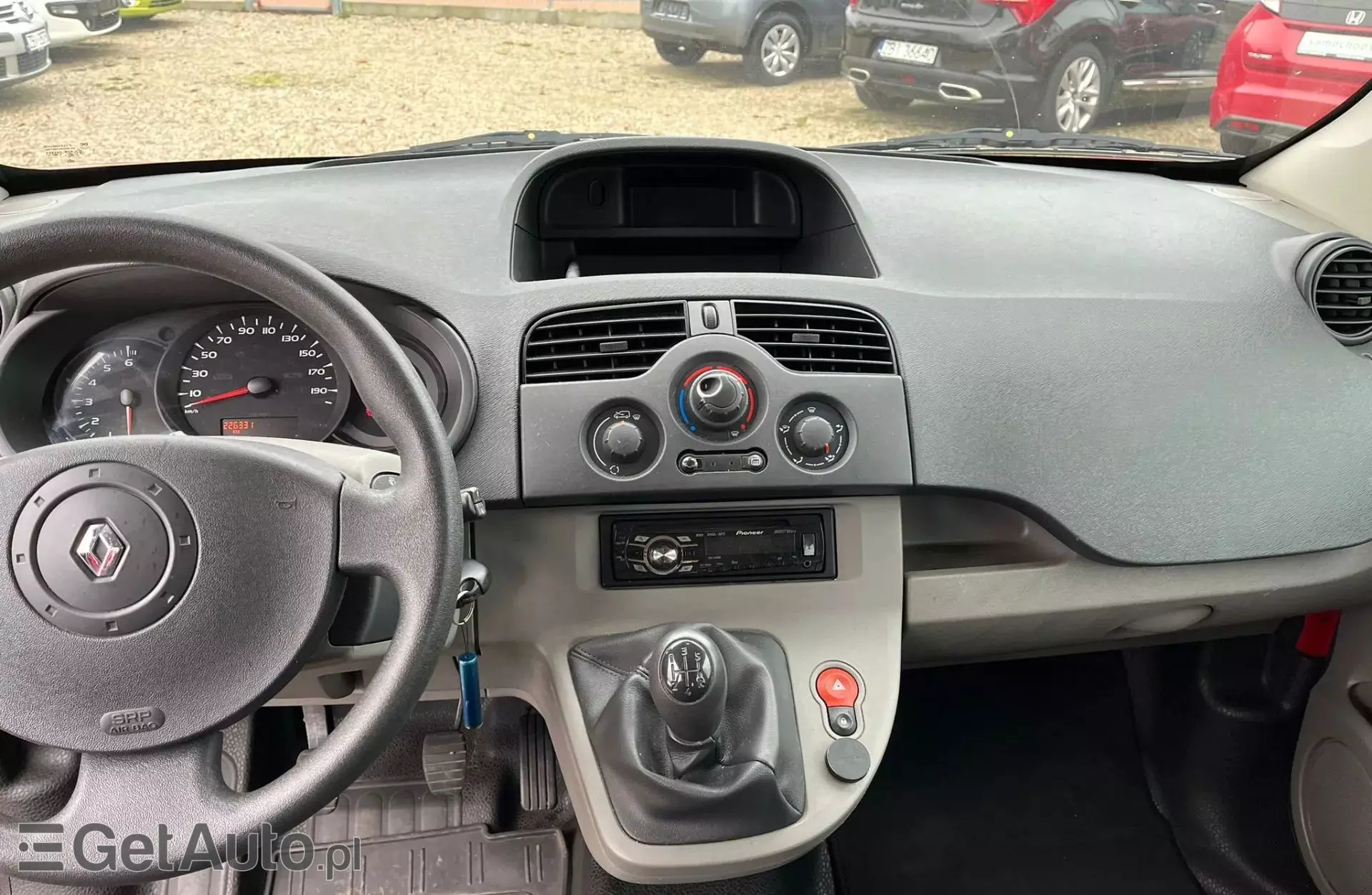 RENAULT Kangoo 