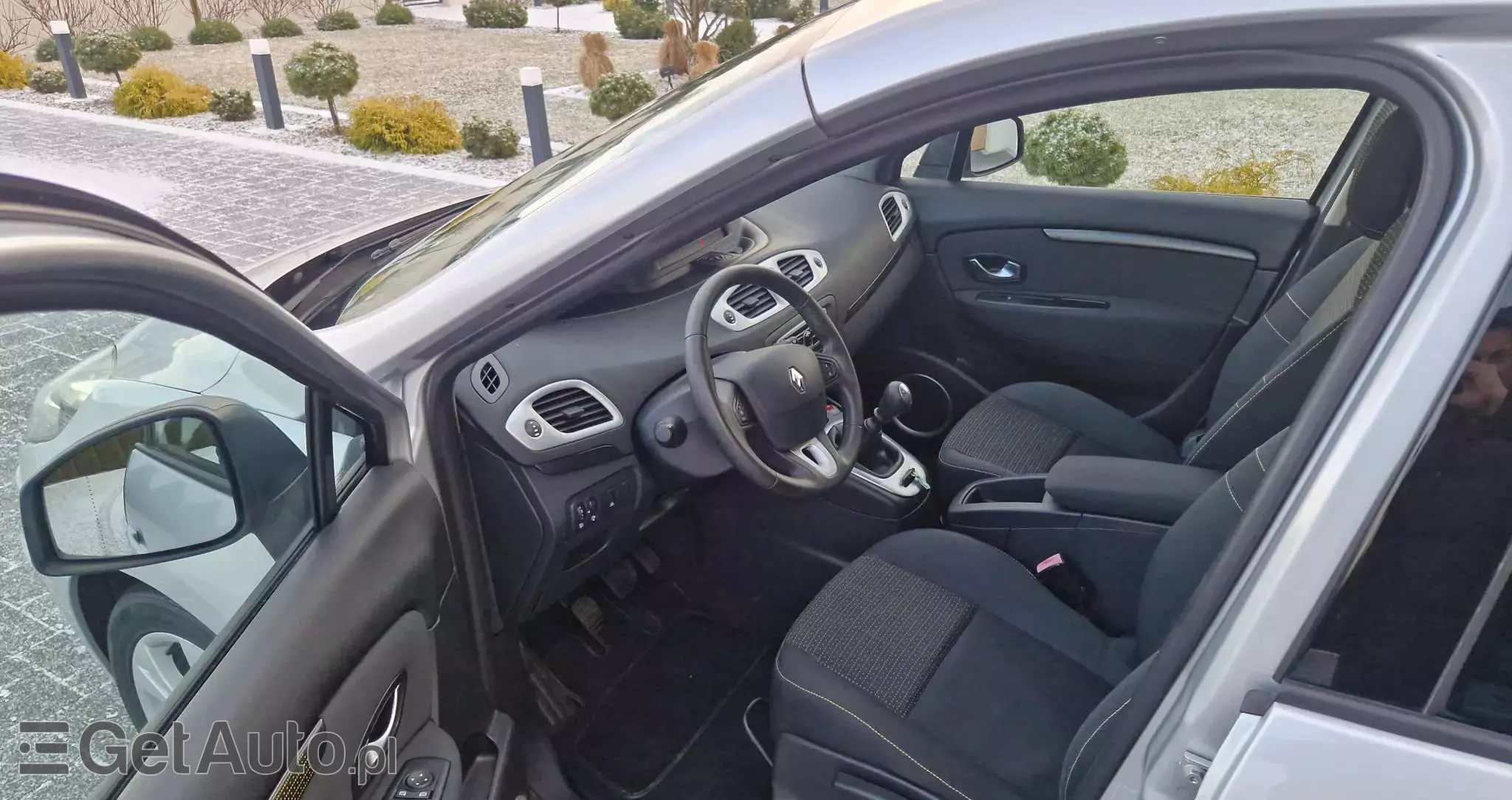 RENAULT Scenic 1.6 16V 110 Expression