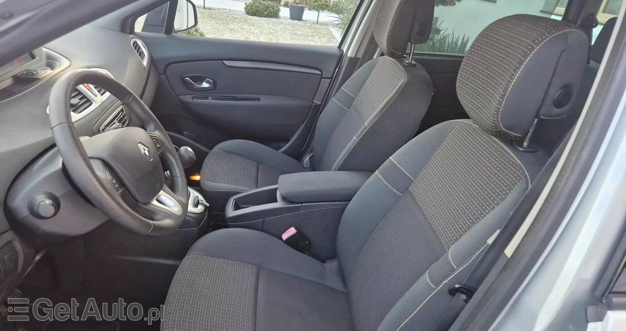 RENAULT Scenic 1.6 16V 110 Expression