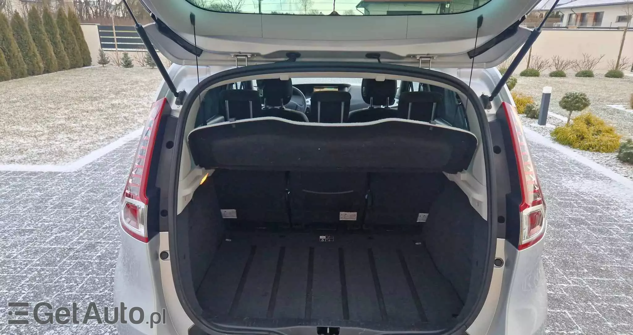 RENAULT Scenic 1.6 16V 110 Expression