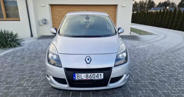 RENAULT Scenic 1.6 16V 110 Expression