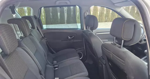 RENAULT Scenic 1.6 16V 110 Expression