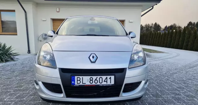 RENAULT Scenic 1.6 16V 110 Expression
