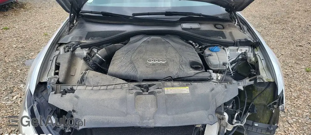 AUDI A6 Avant 3.0 TDI Quattro S tronic