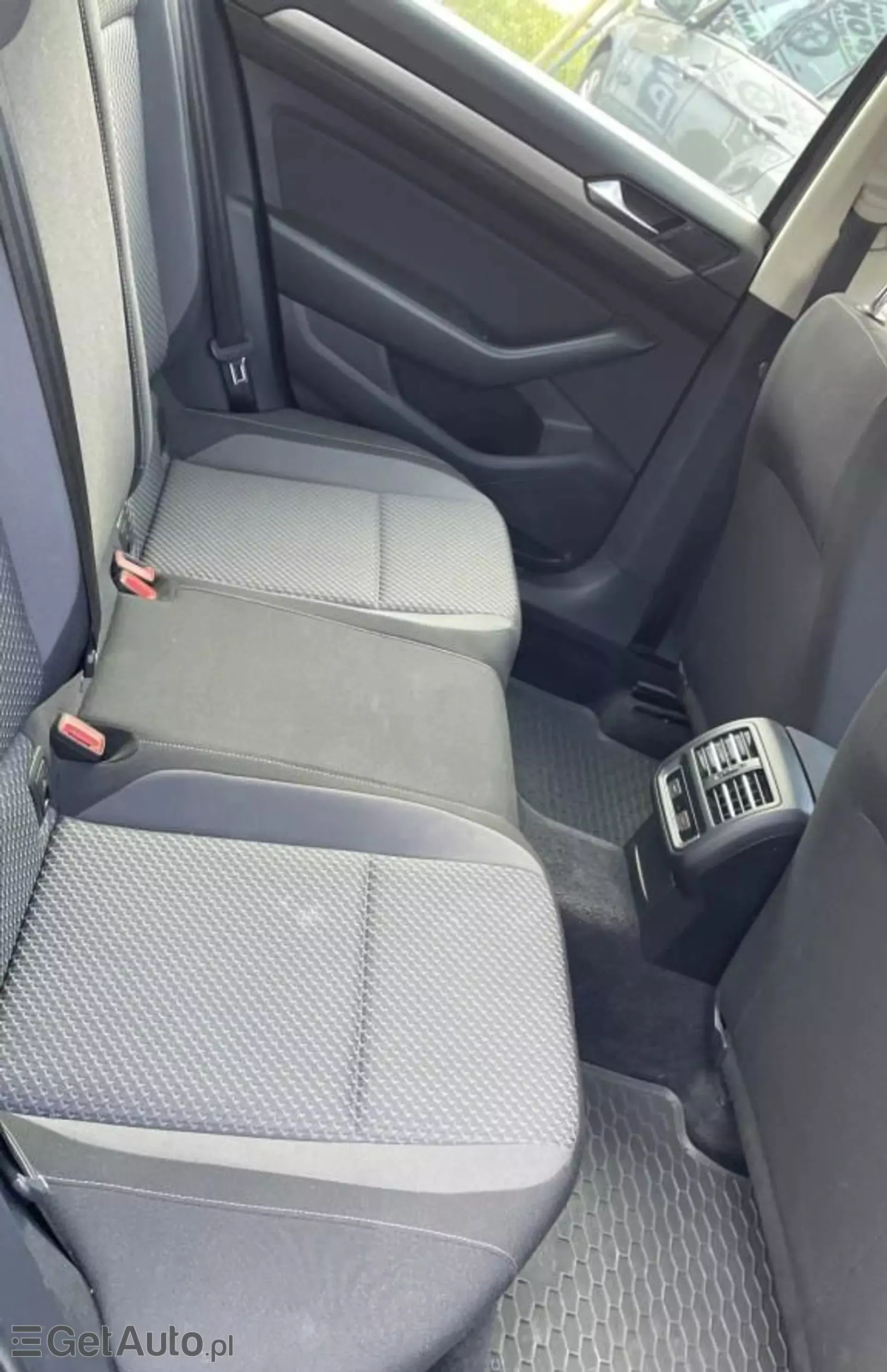 VOLKSWAGEN Passat 2.0 TDI (150 KM)