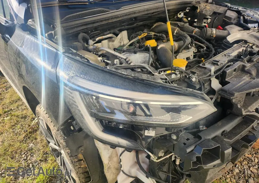 RENAULT Clio TCe 100 BUSINESS EDITION