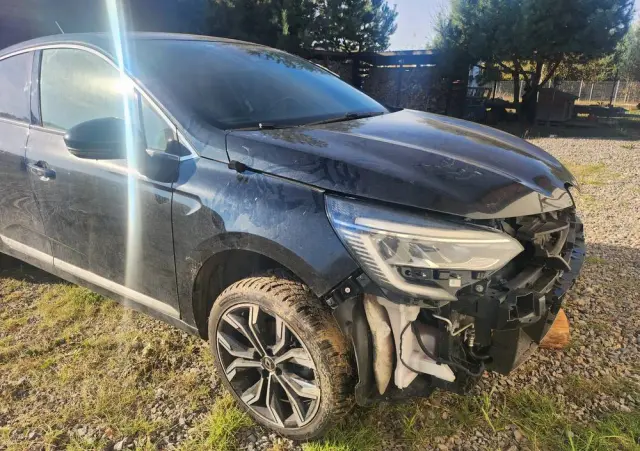 RENAULT Clio TCe 100 BUSINESS EDITION