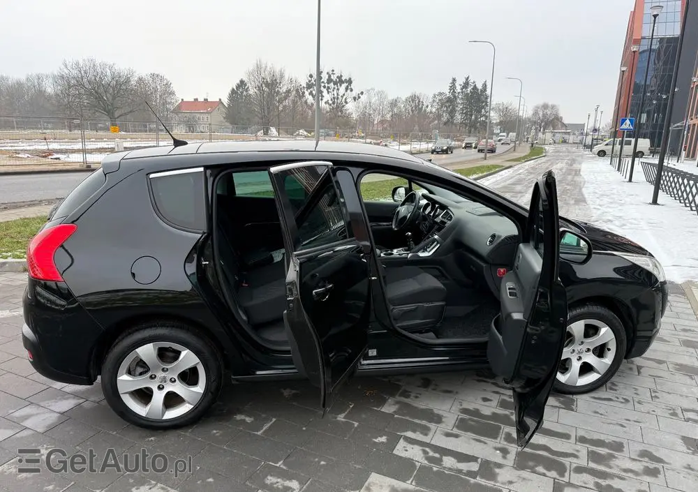 PEUGEOT 3008 HDi FAP 150 Active