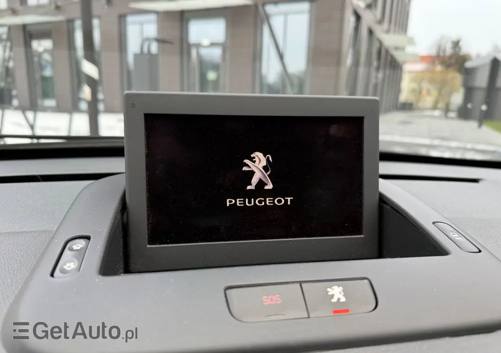 PEUGEOT 3008 HDi FAP 150 Active