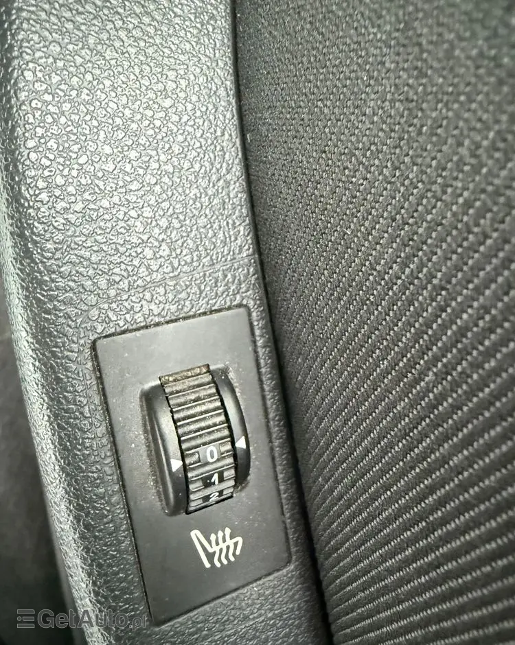 PEUGEOT 3008 HDi FAP 150 Active