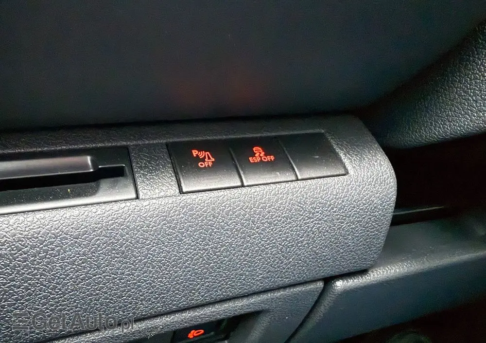 PEUGEOT 3008 HDi FAP 150 Active