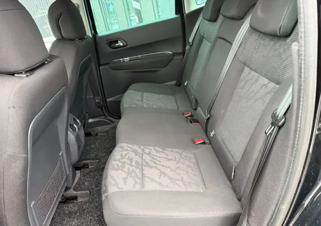 PEUGEOT 3008 HDi FAP 150 Active