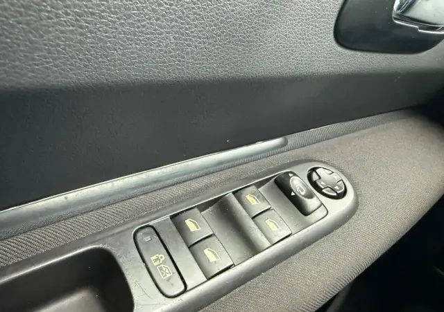 PEUGEOT 3008 HDi FAP 150 Active