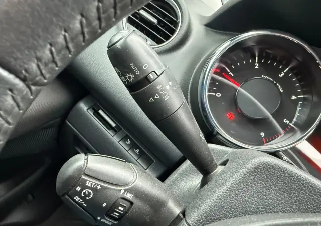 PEUGEOT 3008 HDi FAP 150 Active