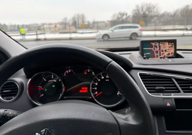 PEUGEOT 3008 HDi FAP 150 Active