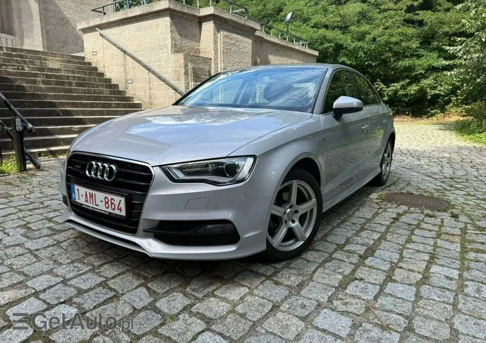 AUDI A3 Limousine 