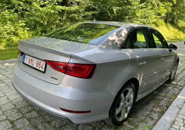 AUDI A3 Limousine 