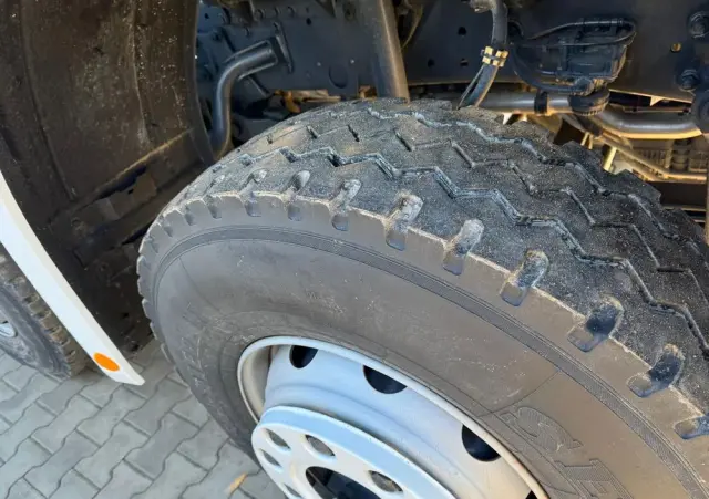 MERCEDES-BENZ Actros 4141 