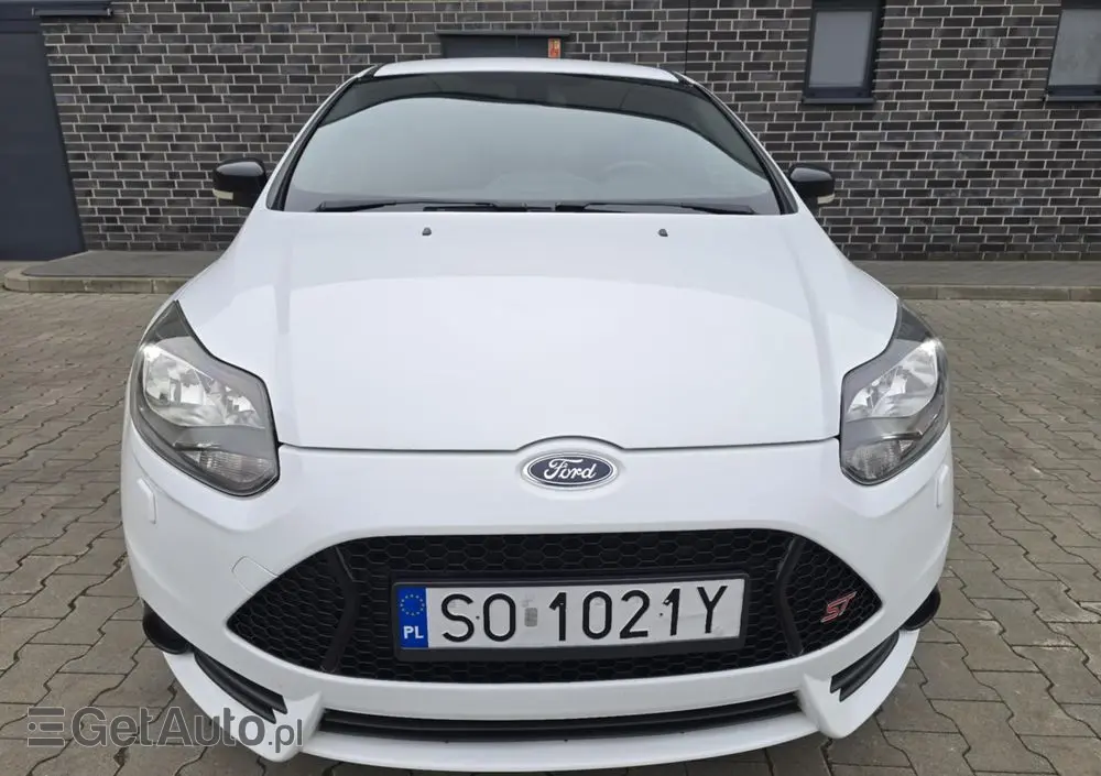 FORD Focus SW 1.6 TDCi DPF Titanium