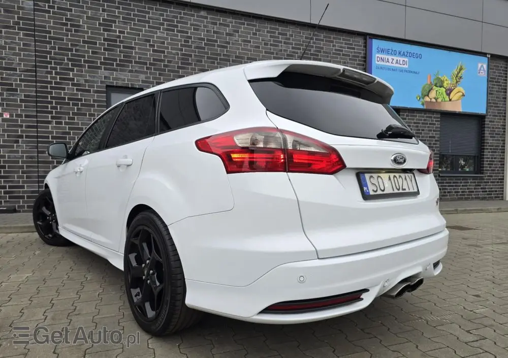 FORD Focus SW 1.6 TDCi DPF Titanium