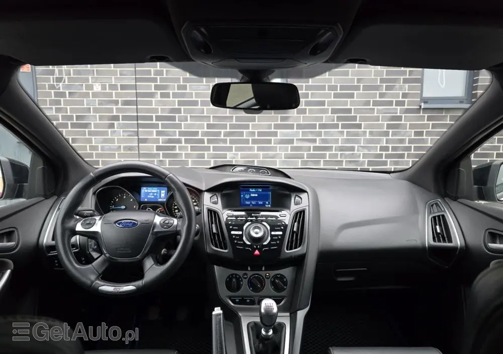 FORD Focus SW 1.6 TDCi DPF Titanium