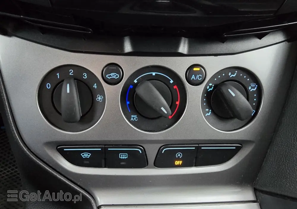 FORD Focus SW 1.6 TDCi DPF Titanium